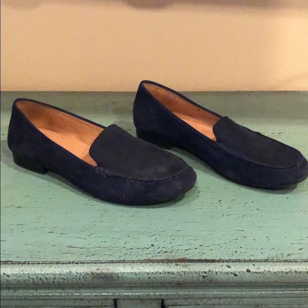 Antonio Melani Flats